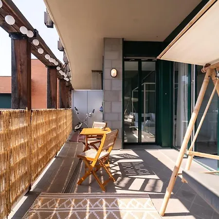 Station Tower Terrace * ボローニャ